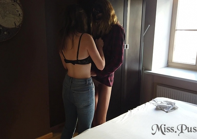 111420_holiday_with_miss_pussycat_and_18yo_coraline_lesbian_69_sixty_nine